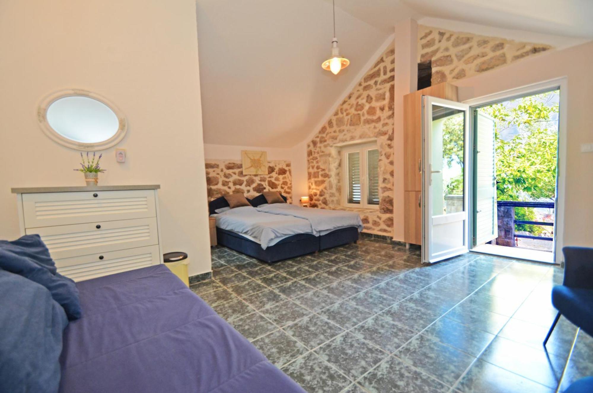 Holiday Home Brinic Tivat Extérieur photo